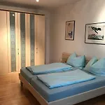 Theresa Aparthotel 3*