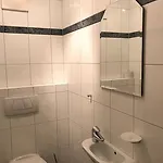 Theresa Aparthotel 3*