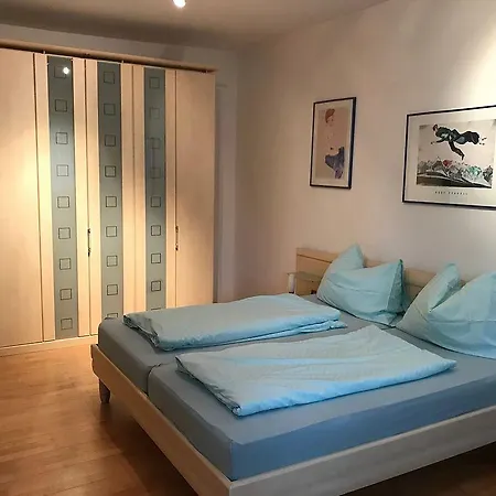 Theresa Hotel apartamentowy 3*