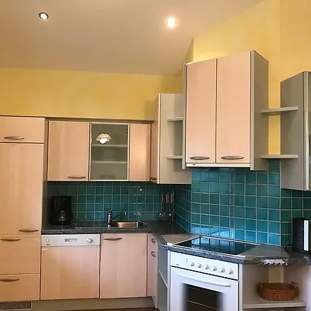 Theresa Hotel apartamentowy 3*