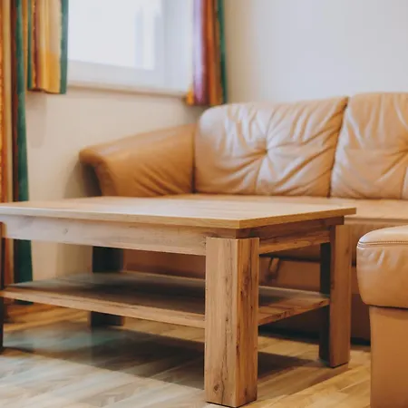 Theresa アパートホテル 3*