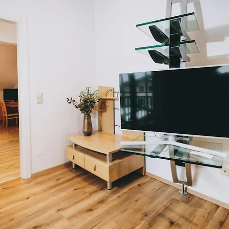 Lägenhetshotell Holiday + Theresa