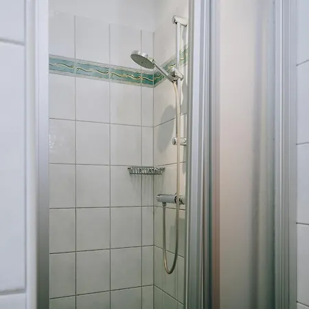 アパートホテル Theresa